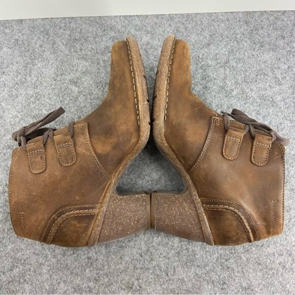 Clarks Artisan CARLETA LYON Brown Leather Lace Up Ankle Boot Boho Women’s 7.5M - Picture 5 of 13